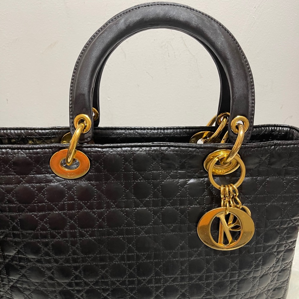 ❌❌SOLD❌❌Dior - Picture 4 of 16
